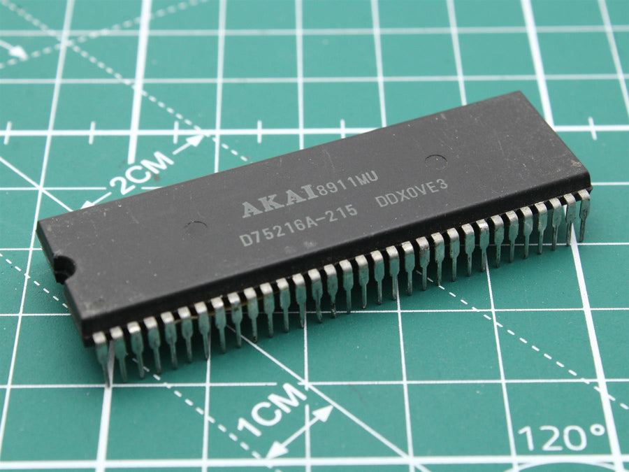 Akai D75216A-215 DDX0VE3 Integrated Circuit - Used