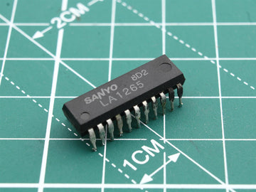 LA1265 Sanyo Integrated Circuit car radio YOKO - Used