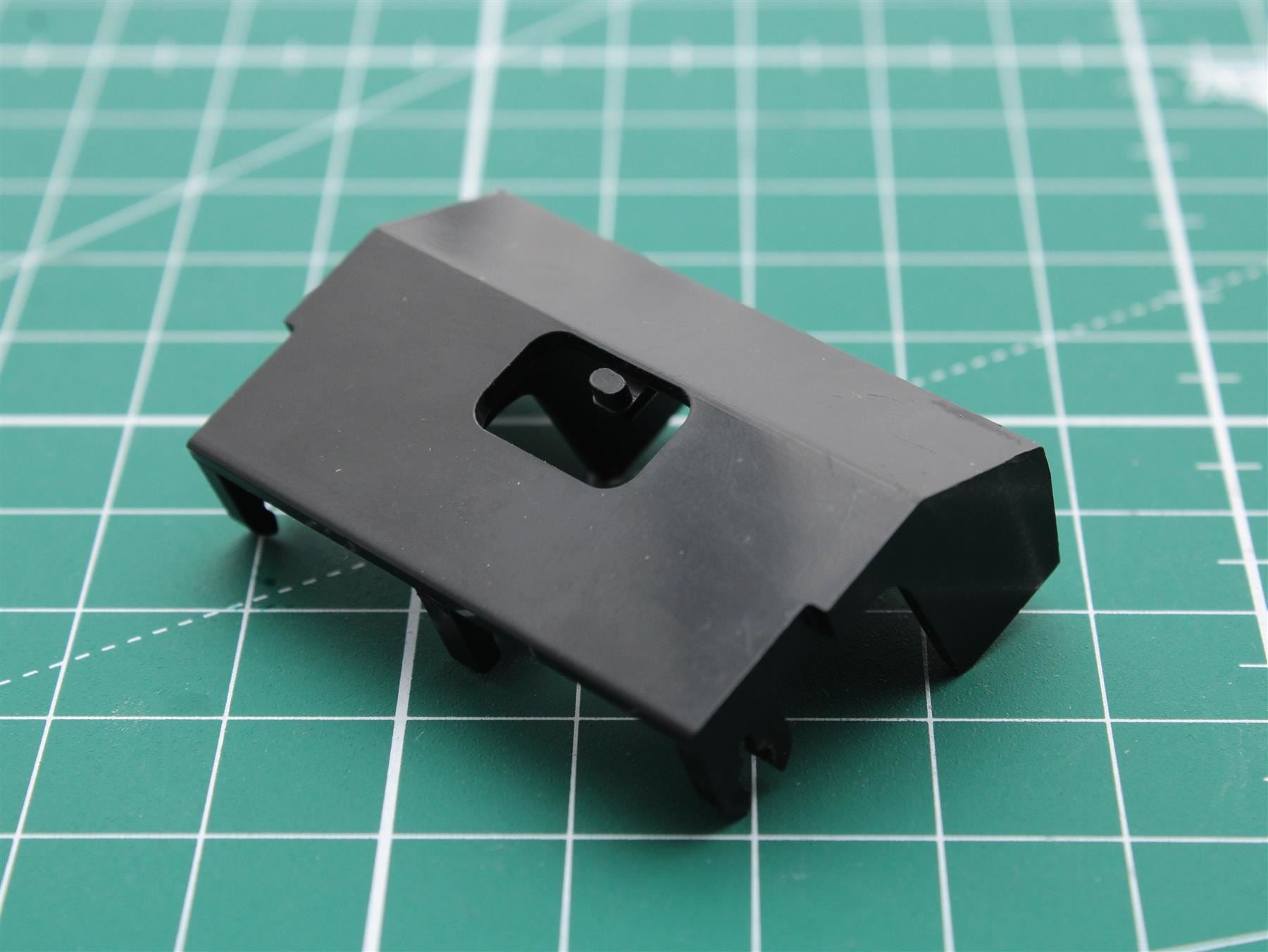 Bang & Olufsen Beocenter 2200 (Housing) Part Position: 22039