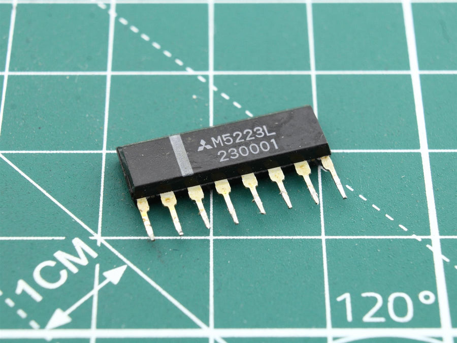 M5223L Integrated Circuit (IC) - Used
