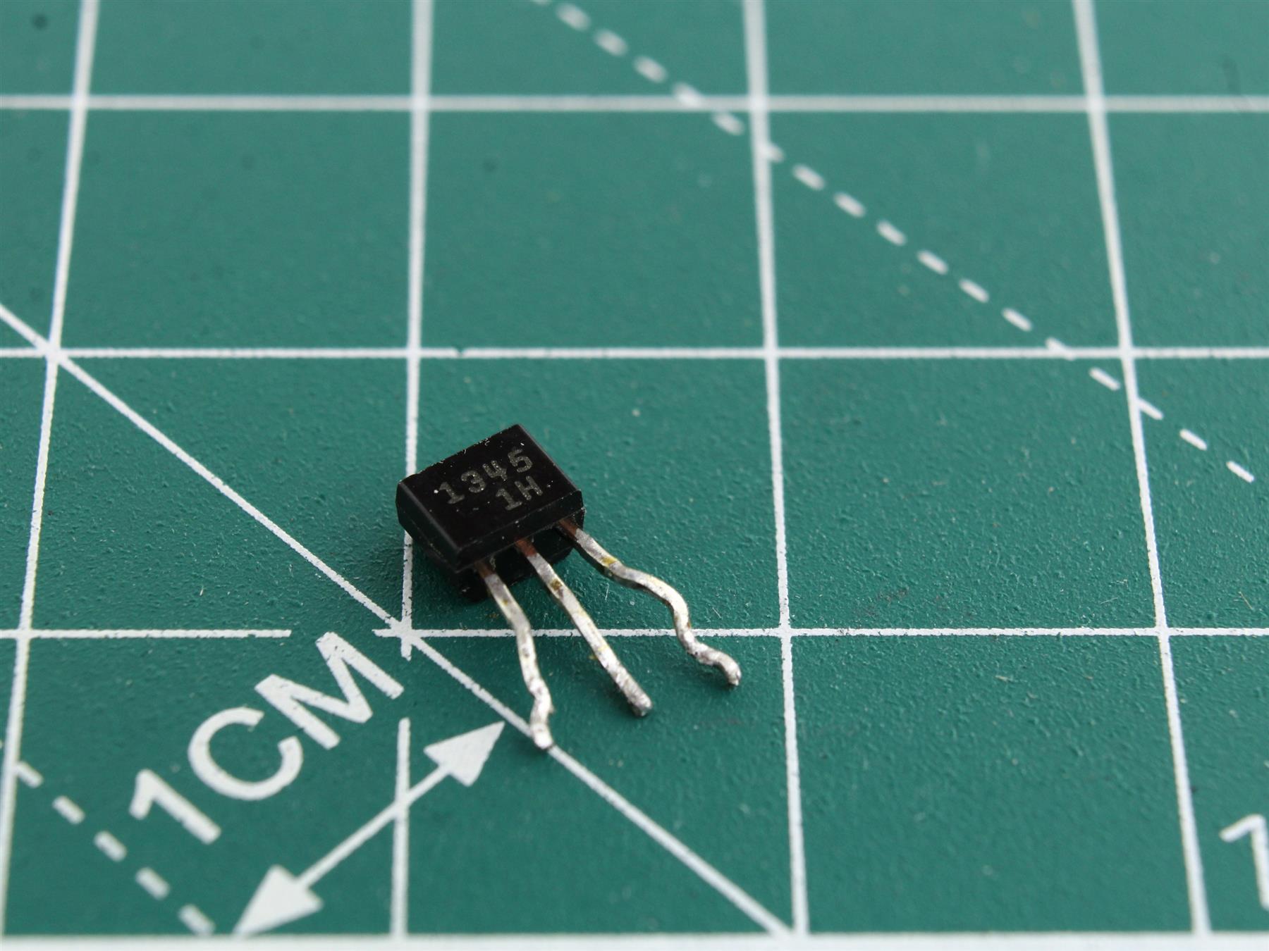 1345 Transistor