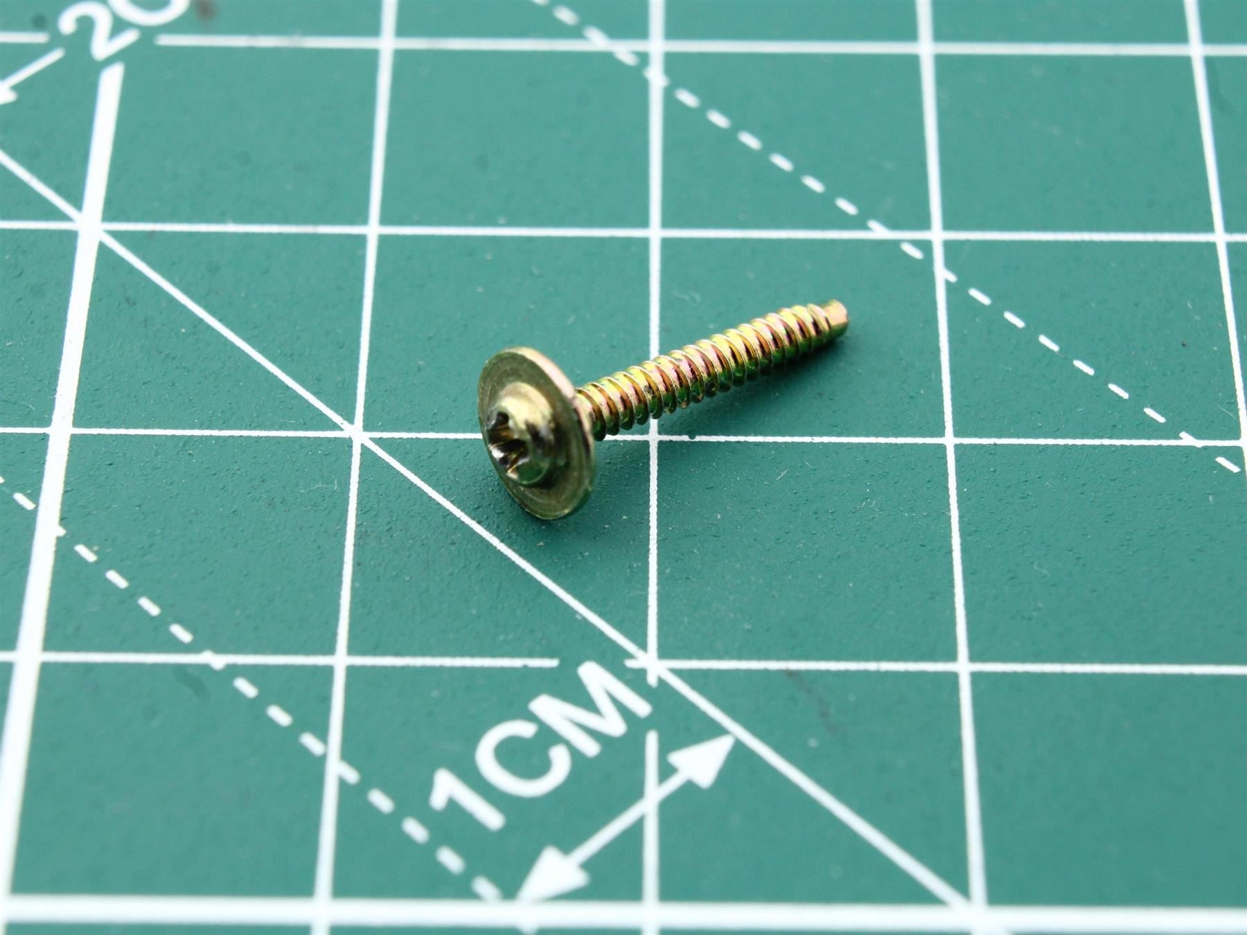 Denon DRW-750 Screw Pinch Roller Cassette Deck (Pos.10)