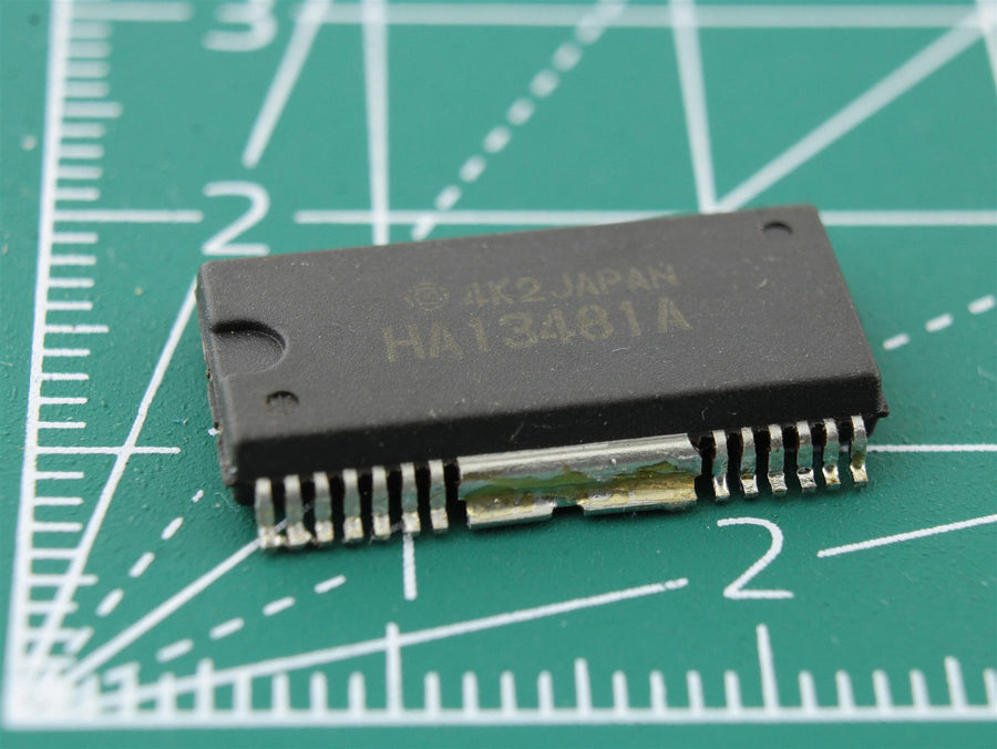 HA13481A Hitachi Integrated Circuit - Used