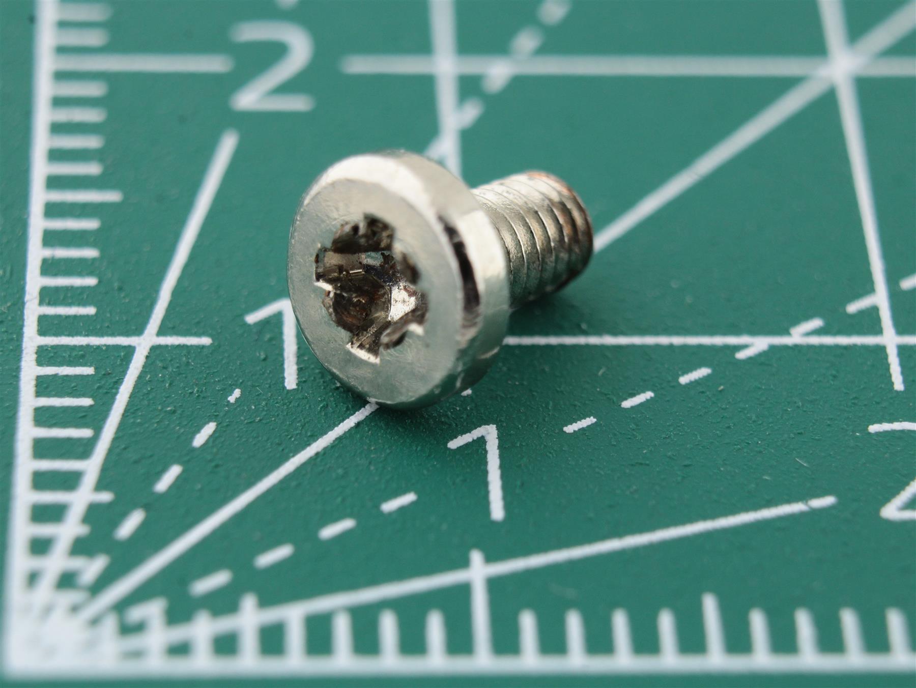 Custom Screw M2.87 x 6.4 for Vintage Audio Equipment (Universal)