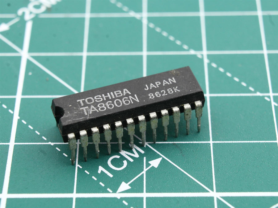 TA8606N Integrated Circuit (IC) - Used
