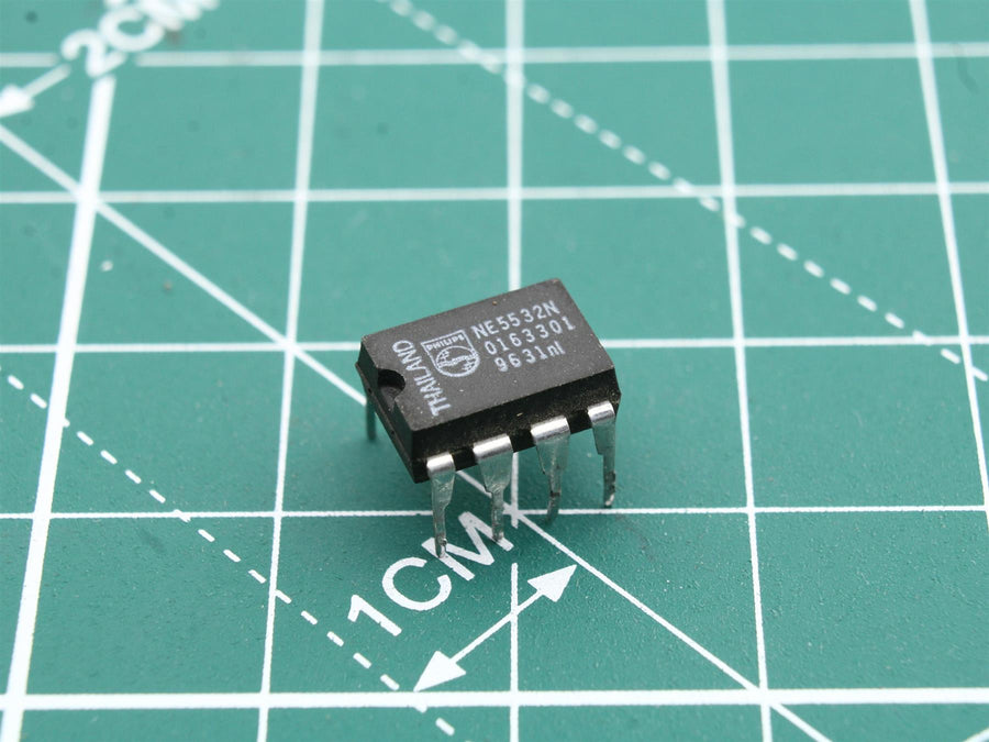 NE5532N Integrated Circuit (IC) - Used