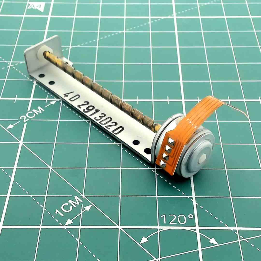 CD Player Sled Tracking Motor Replacement 4D2913D20