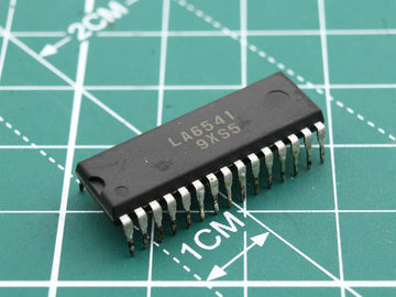 LA6541 Integrated Circuit Sharp XL560 - Used