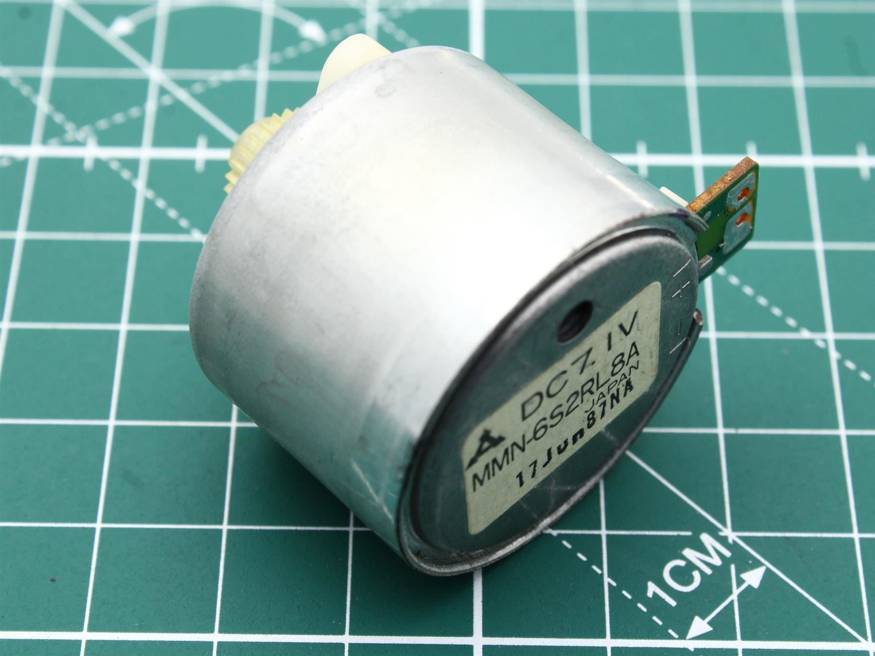 Denon DRW-750 Reel Motor Cassette Deck (Pos.46)