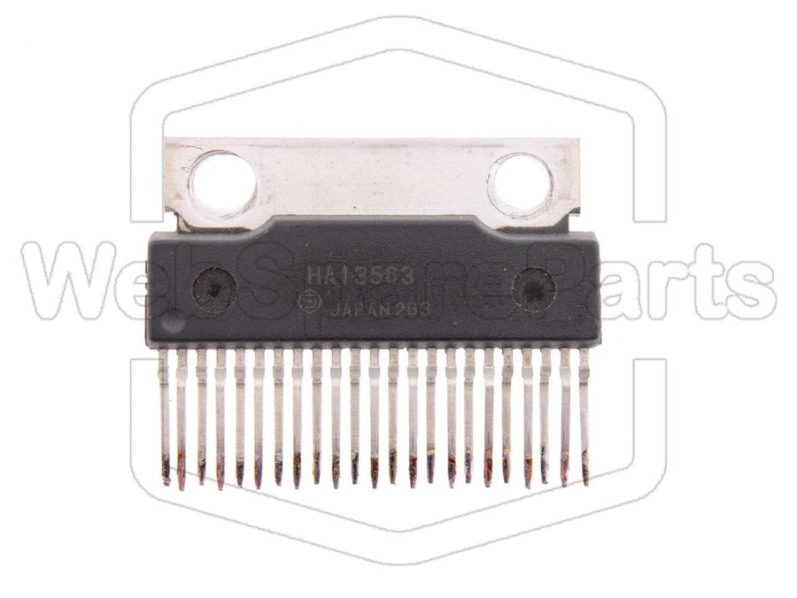 HA13563 Motor Driver IC - Used