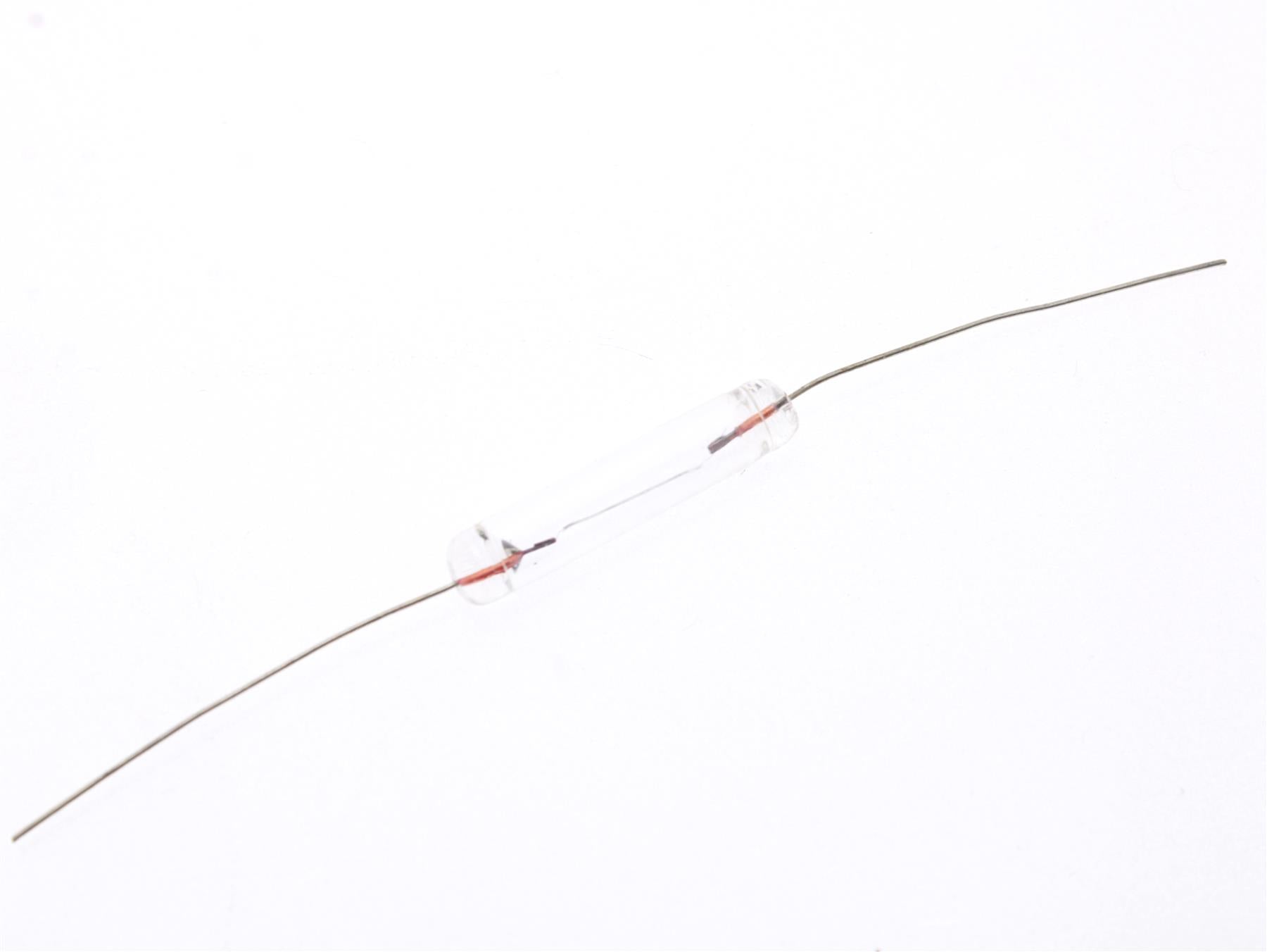 Incandescent Lamp Axial 12 Volts 150mA Ø 4m