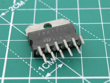 TDA7350 Integrated Circuit (IC) - Used