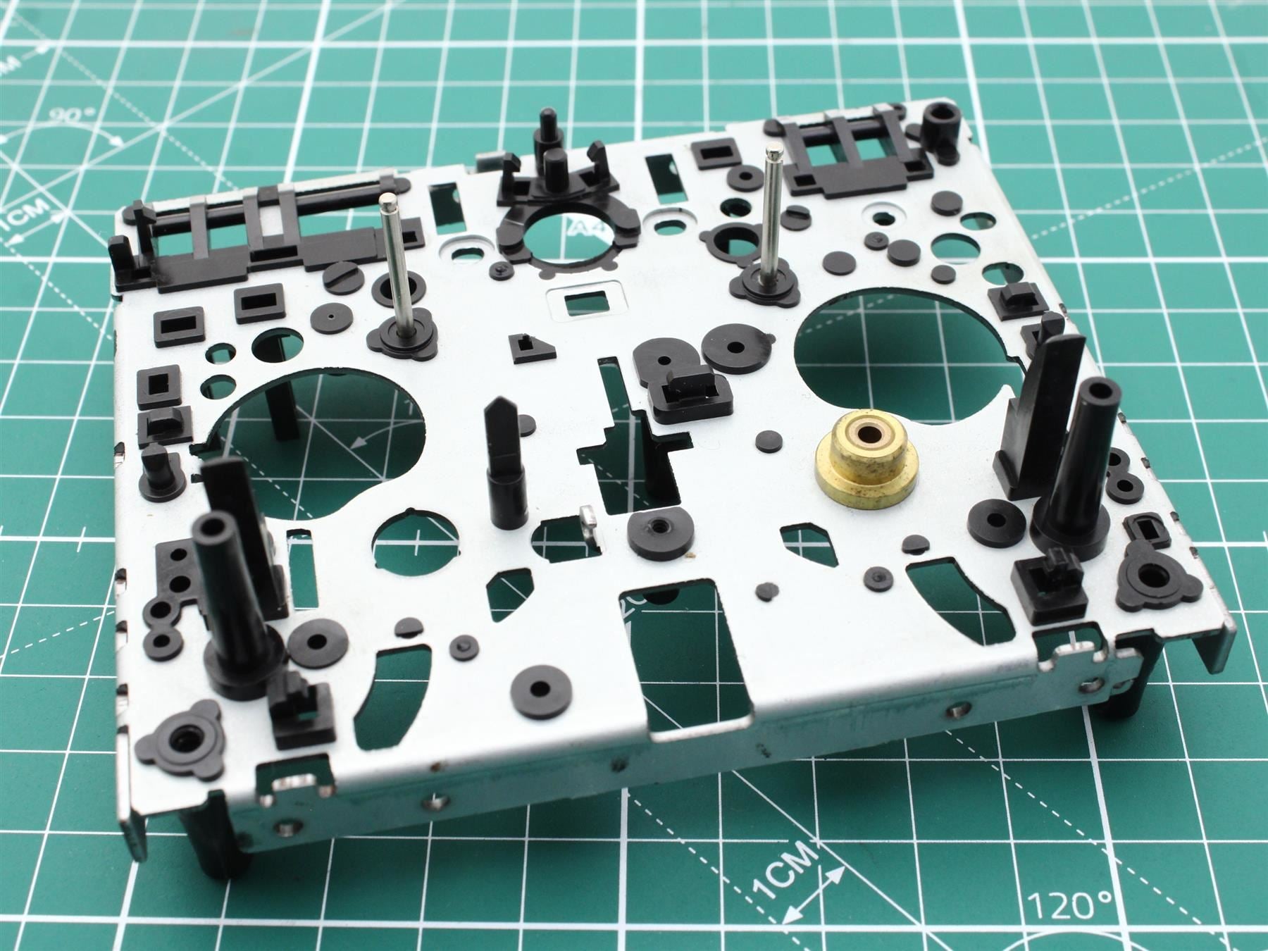 Kenwood KX-660HX Chassis Cassette Deck (Pos.15)