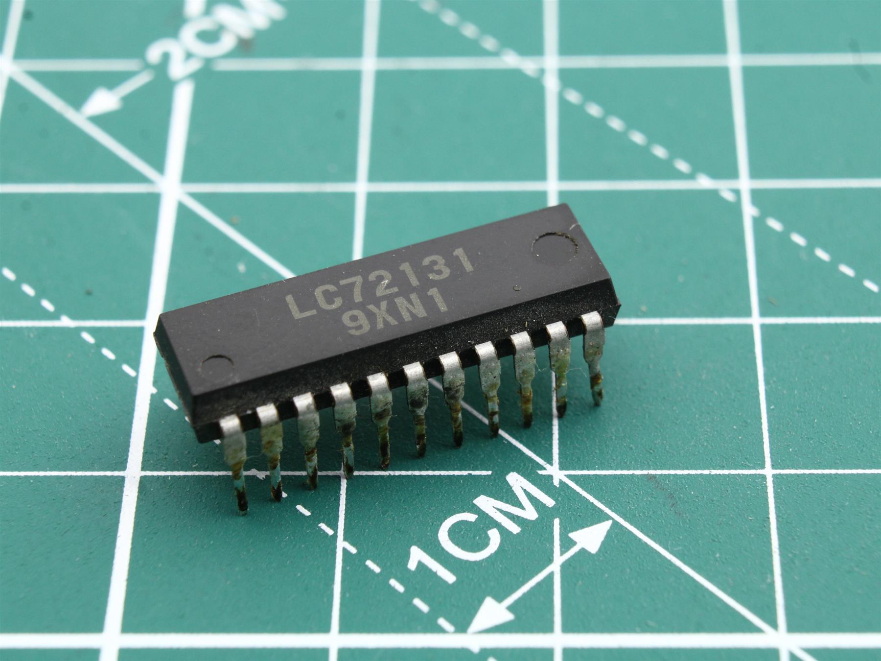 LC72131 integrated circuit SHARP XL560