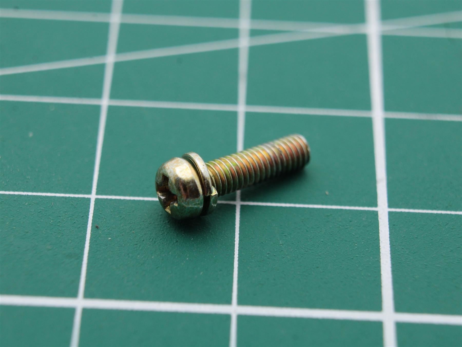Bang & Olufsen Beocord 3300 29xx (Screw) Part Position: 22132