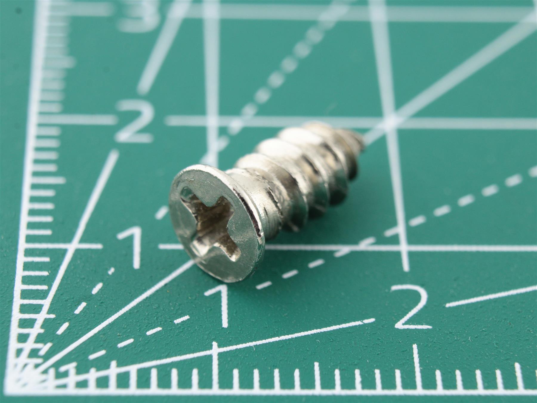 Custom Screw M4.72 x 12 for Vintage Audio Equipment (Universal)