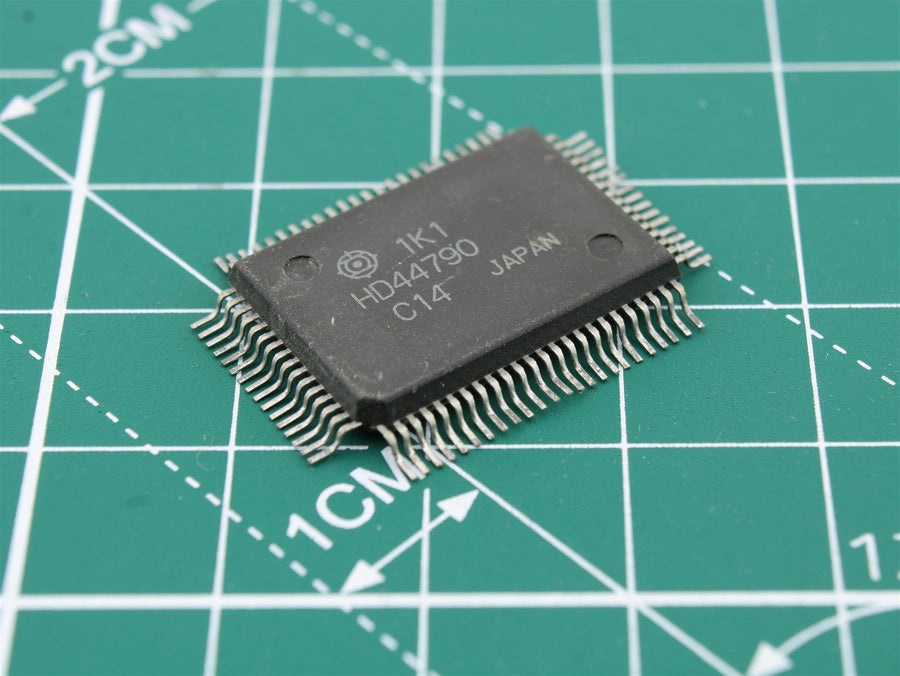 HD44790-C14 Integrated Circuit (IC) - Used