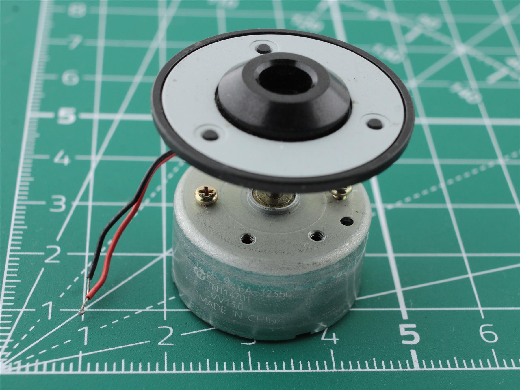 CD Player Spindle Motor Replacement RF300A-12350, TN114701, D/V 13.0