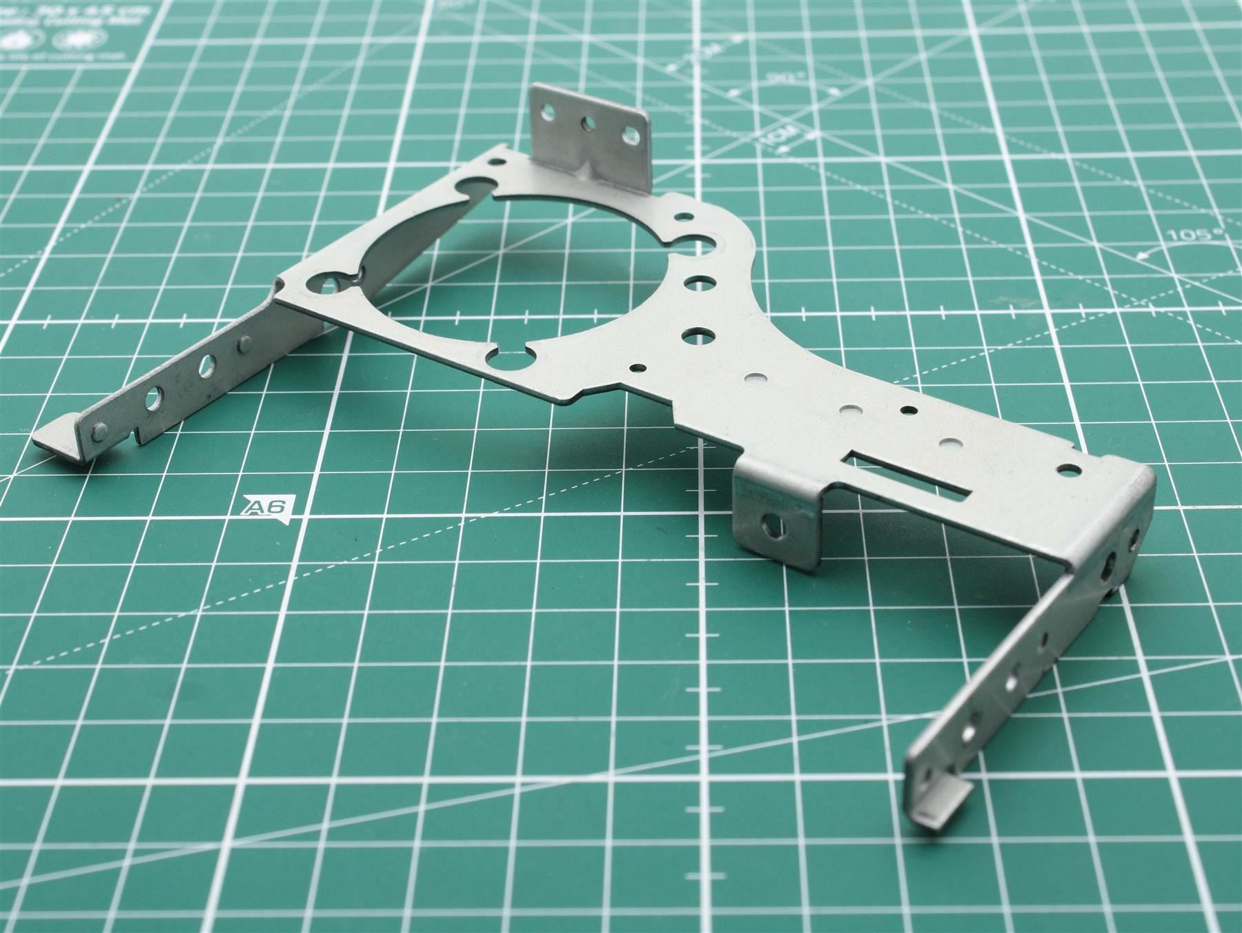 Bang & Olufsen Beocenter 2200 (Bracket) Part Position: 22137