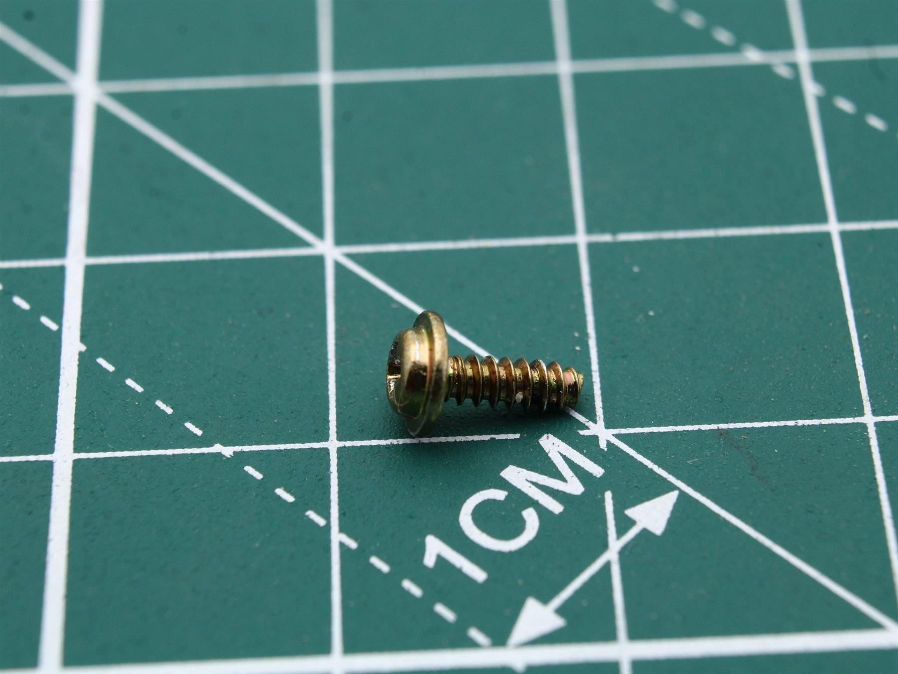 Screw for Technics RS-BX601 (Position 139)