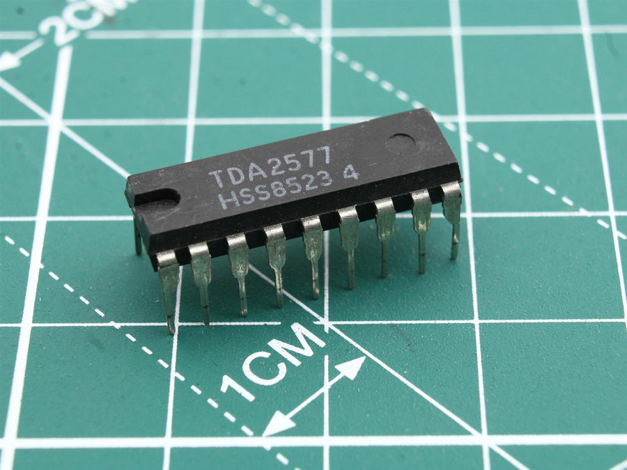 TDA2577 Integrated Circuit (IC) - Used