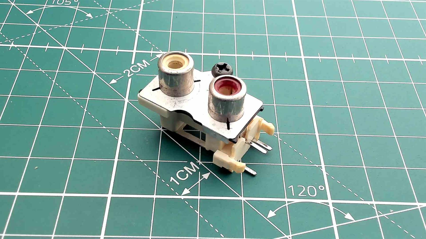 American Audio DCD200 RCA PCB Jack for Soldering Vintage Audio Repairs
