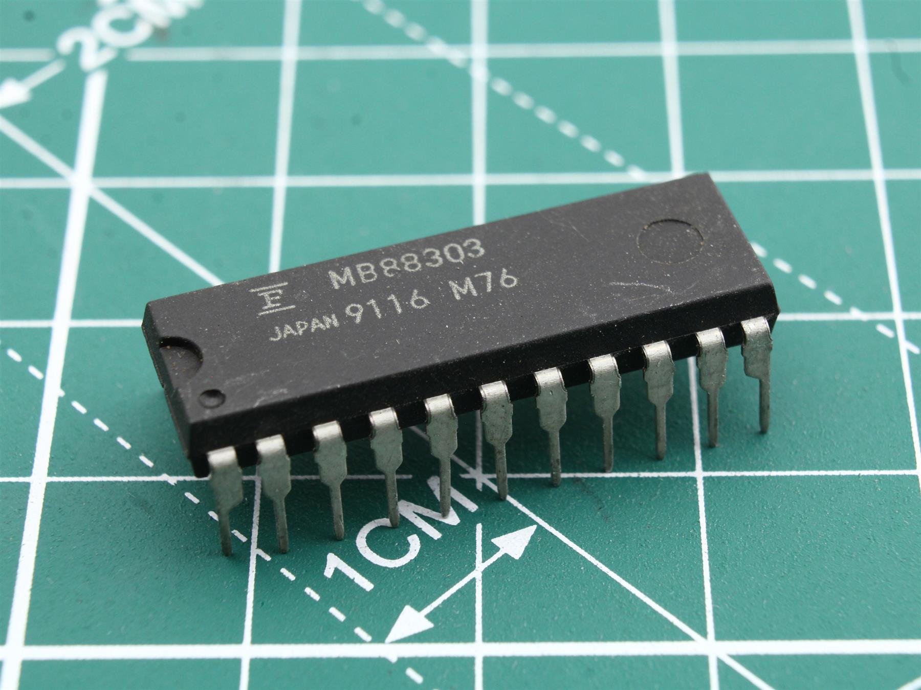 AKAI MB88303 integrated circuit