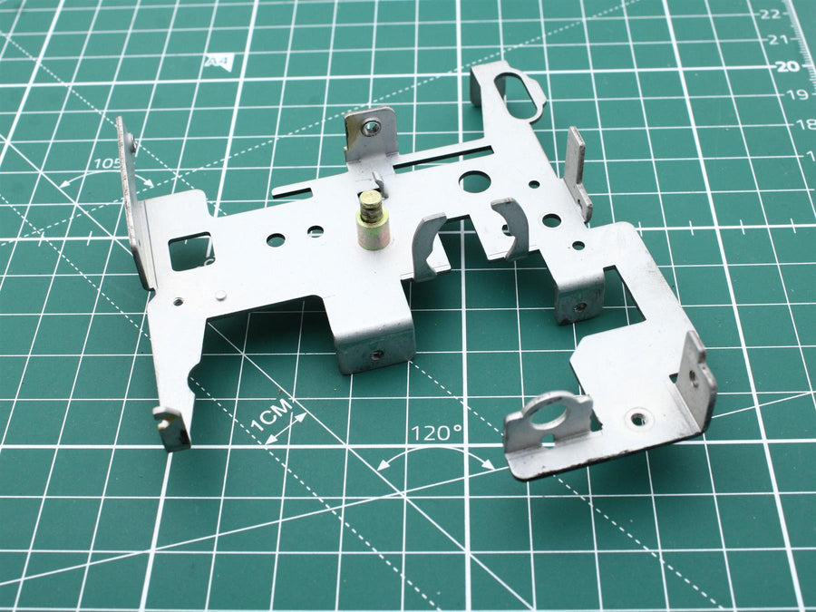 Side board L assembly Pos.(6)