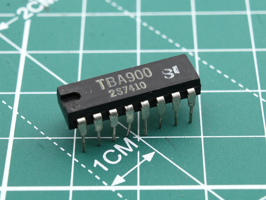 TBA900 Integrated Circuit (IC) - Used