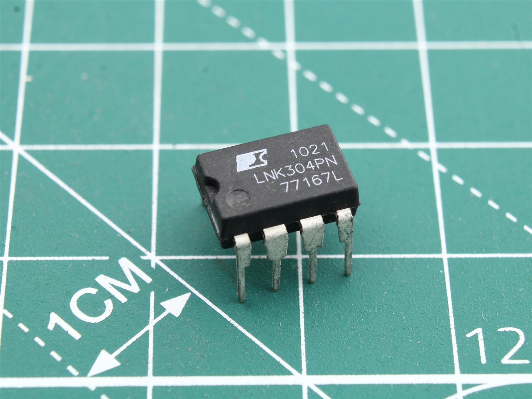 LNK304PN integrated circuit