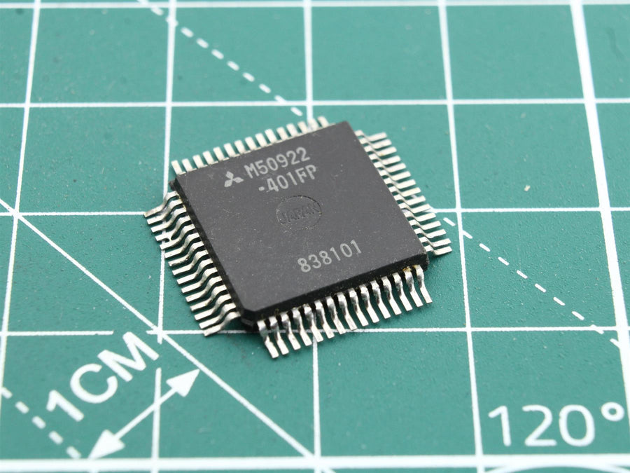 M50922-401FP Integrated Circuit (IC) - Used