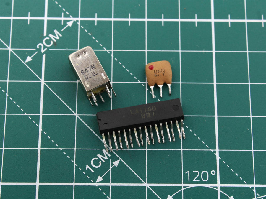 LA1140 Integrated Circuit (IC) - Used