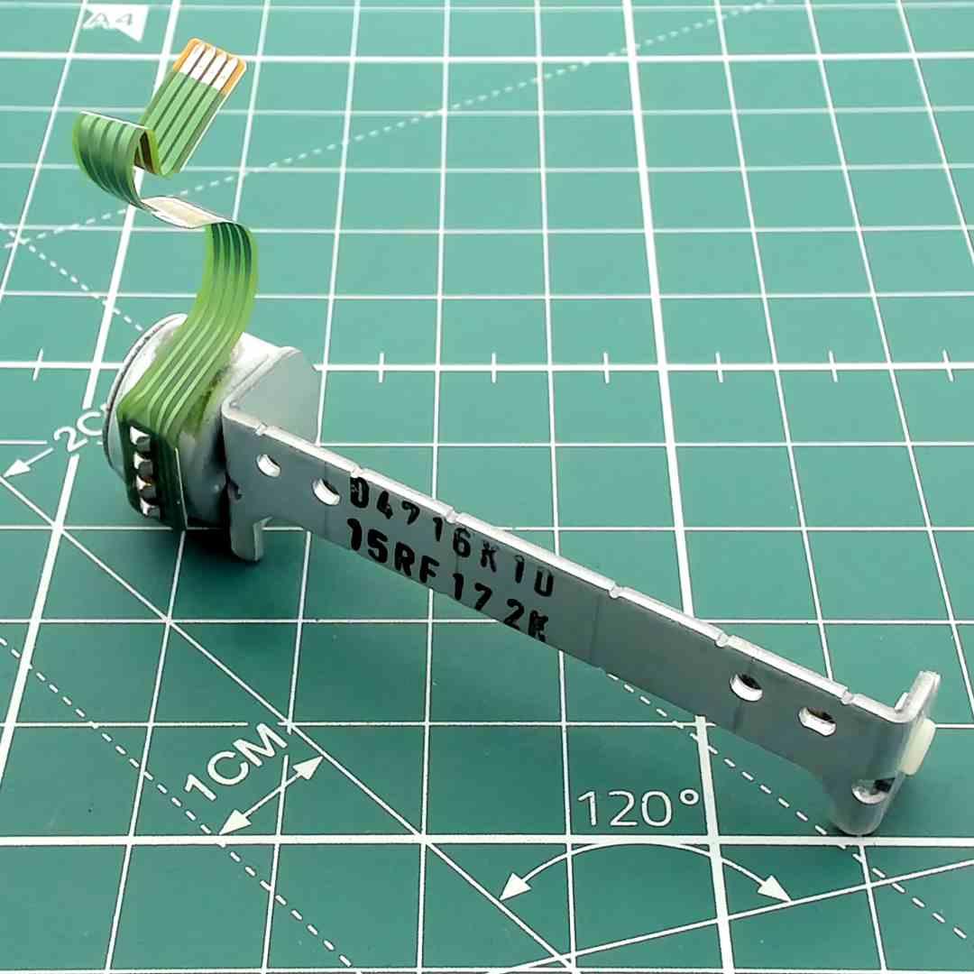 CD Player Sled Tracking Motor Replacement D4716K10