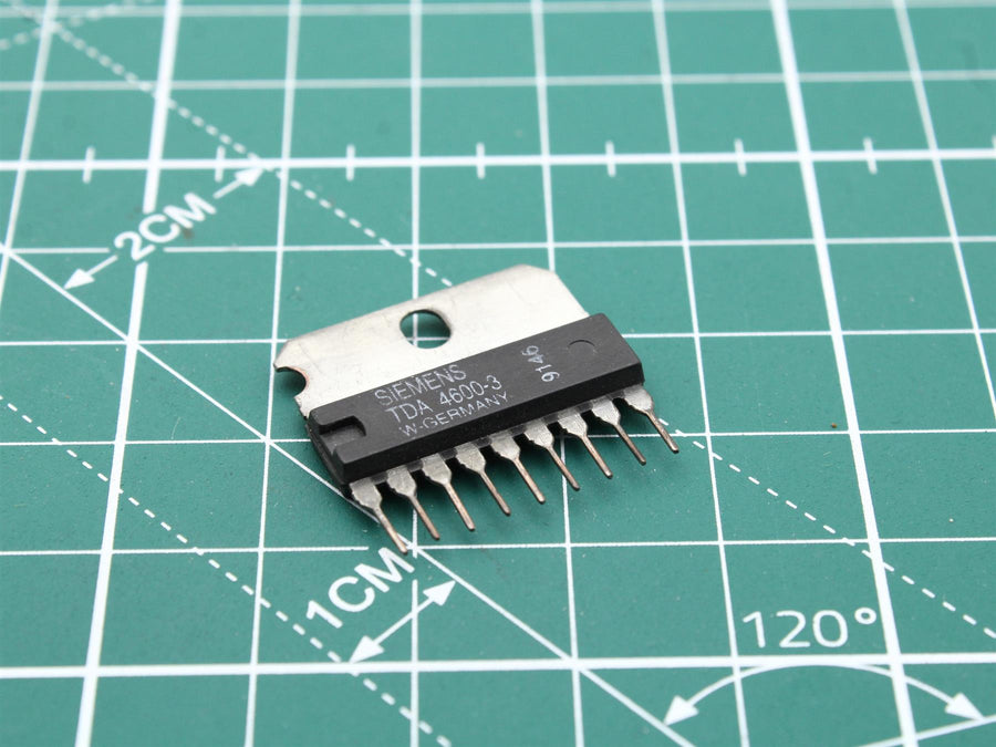 TDA4600-3 Integrated Circuit (IC) - Used