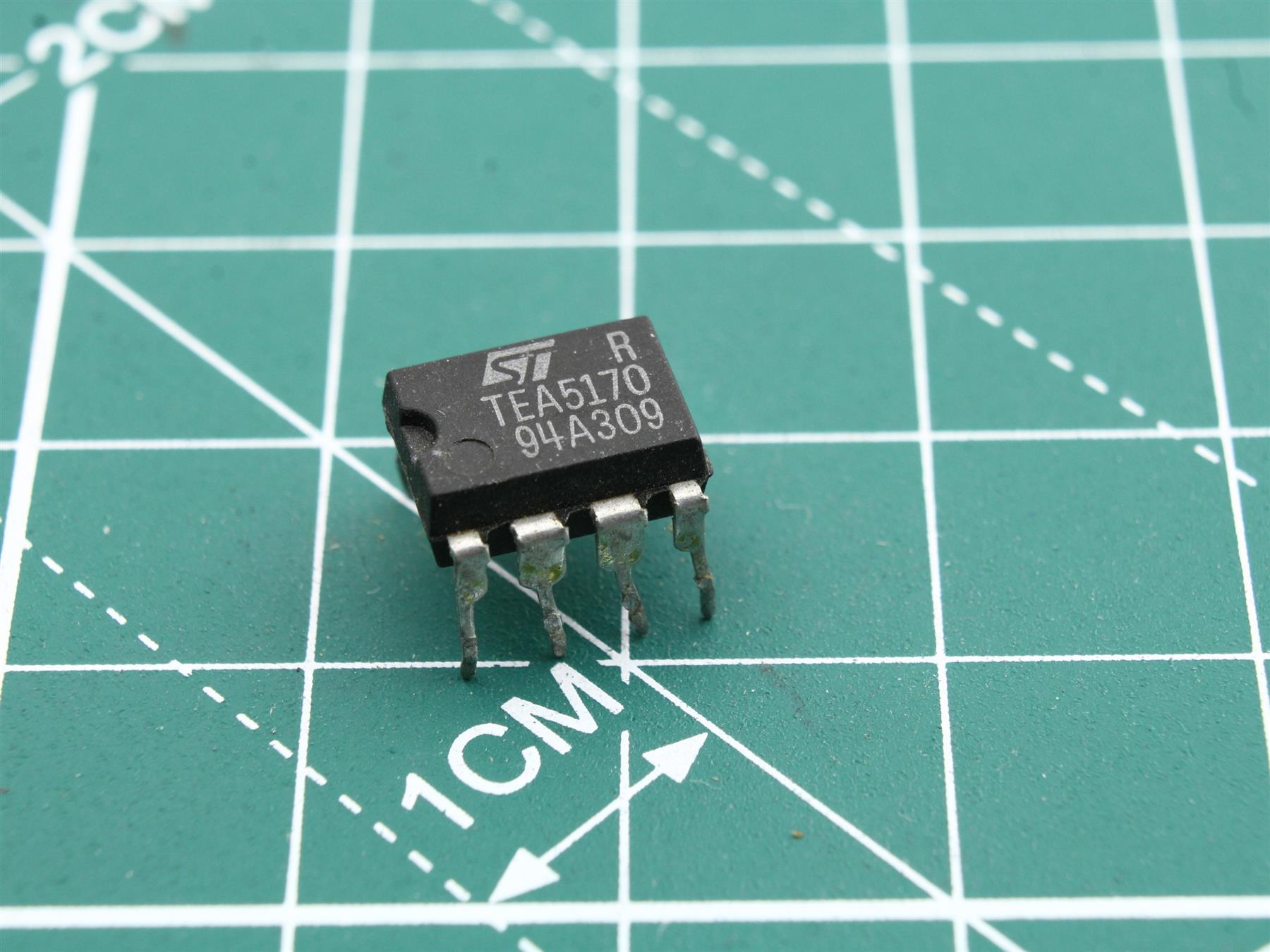 TEA5170 integrated circuit
