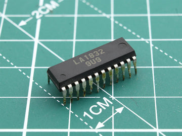 LA1832 Integrated Circuit Sharp XL560 - Used