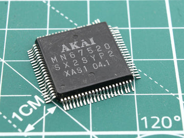 MN67520 SX2SYP2 Akai Integrated Circuit - Used