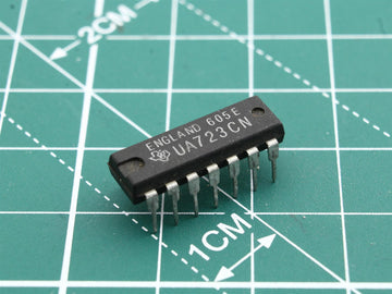 UA723CN ENGLAND Integrated Circuit - Used