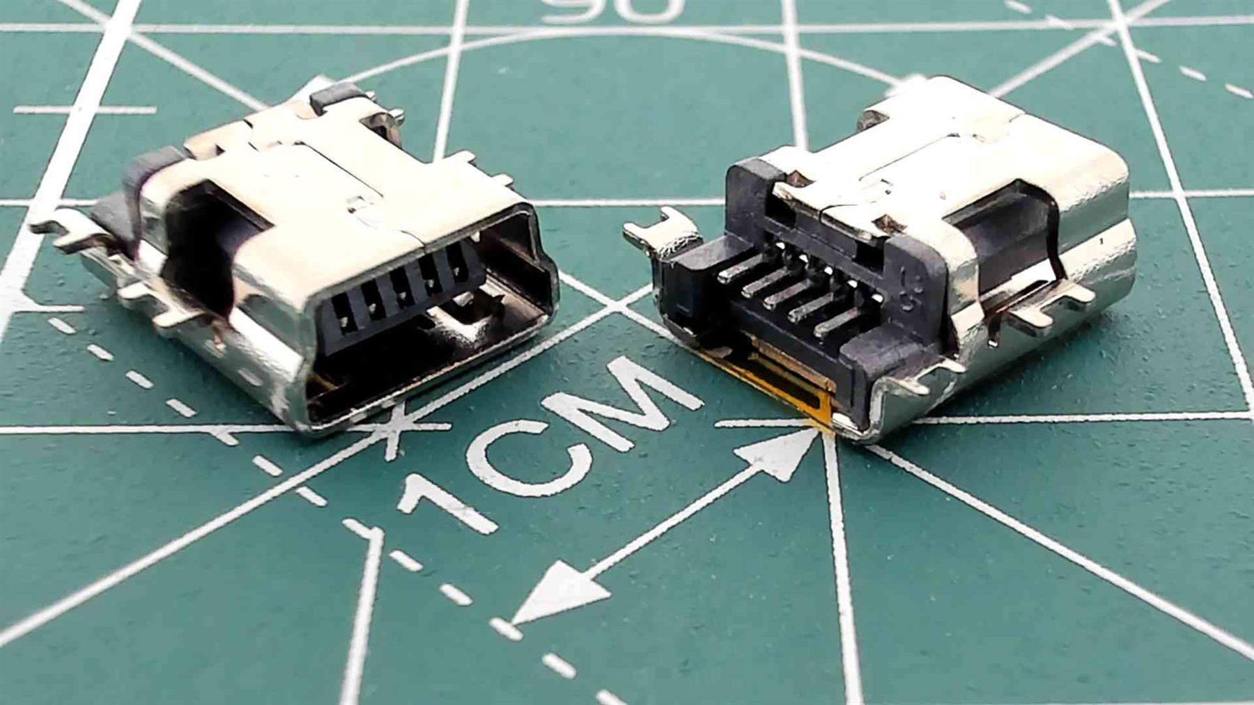 Micro USB Female Connector for PCB Soldering S7439