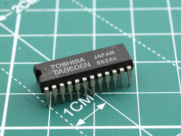 TA8606N Integrated Circuit (IC) - Used