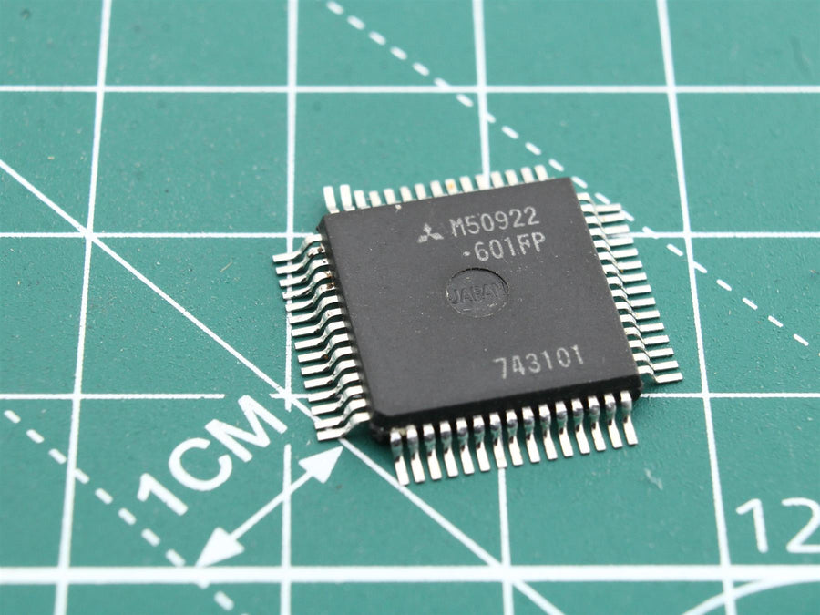 M50922-601FP Integrated Circuit (IC) - Used