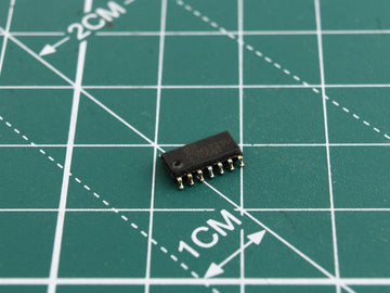 PCM1725U Integrated Circuit (IC) - Used
