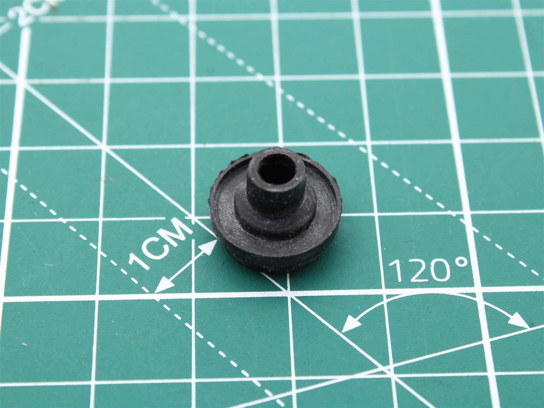 Insulator for Onkyo DX-730 Mechanism Cd (Position 16)