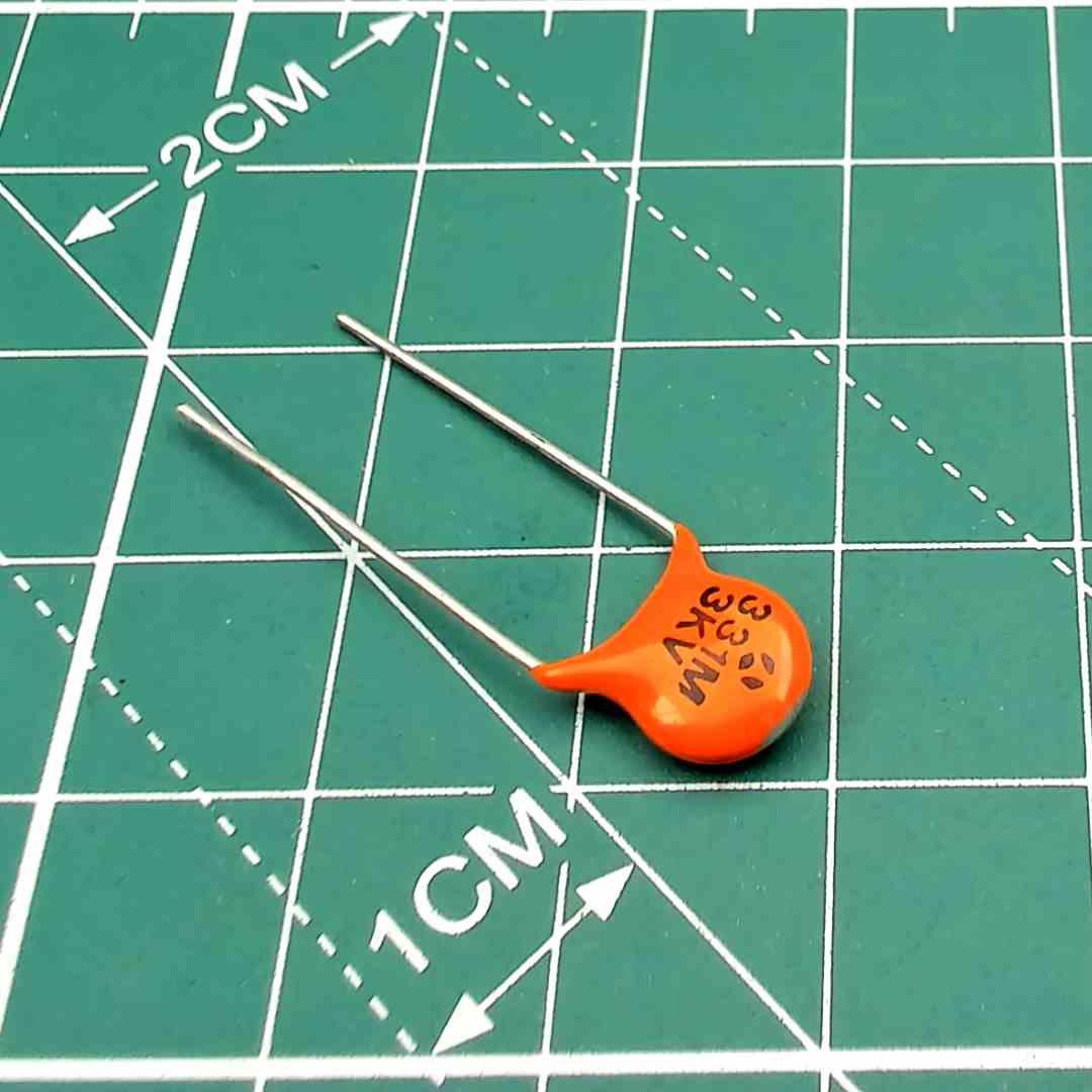 Ceramic Capacitor  330pF 3000 Volts 331M 3KV