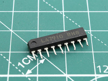 LA7910 Integrated Circuit (IC) - Used