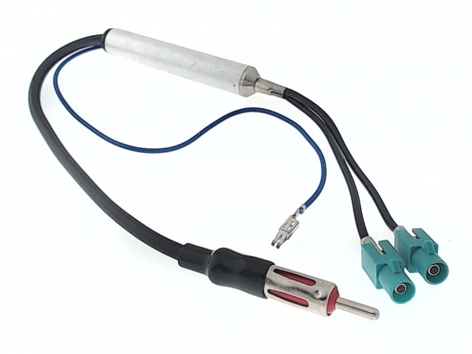 Car Radio Antenna Amplifier AM/FM ISO to 2× Fakra