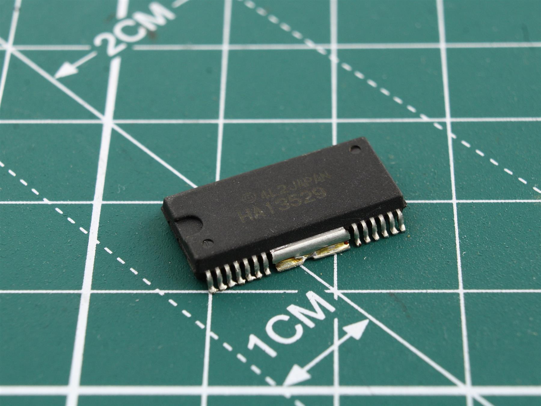 HA13529 integrated circuit
