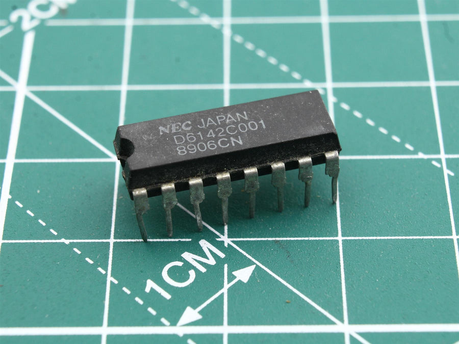 NEC D6142C001 Integrated Circuit - Used
