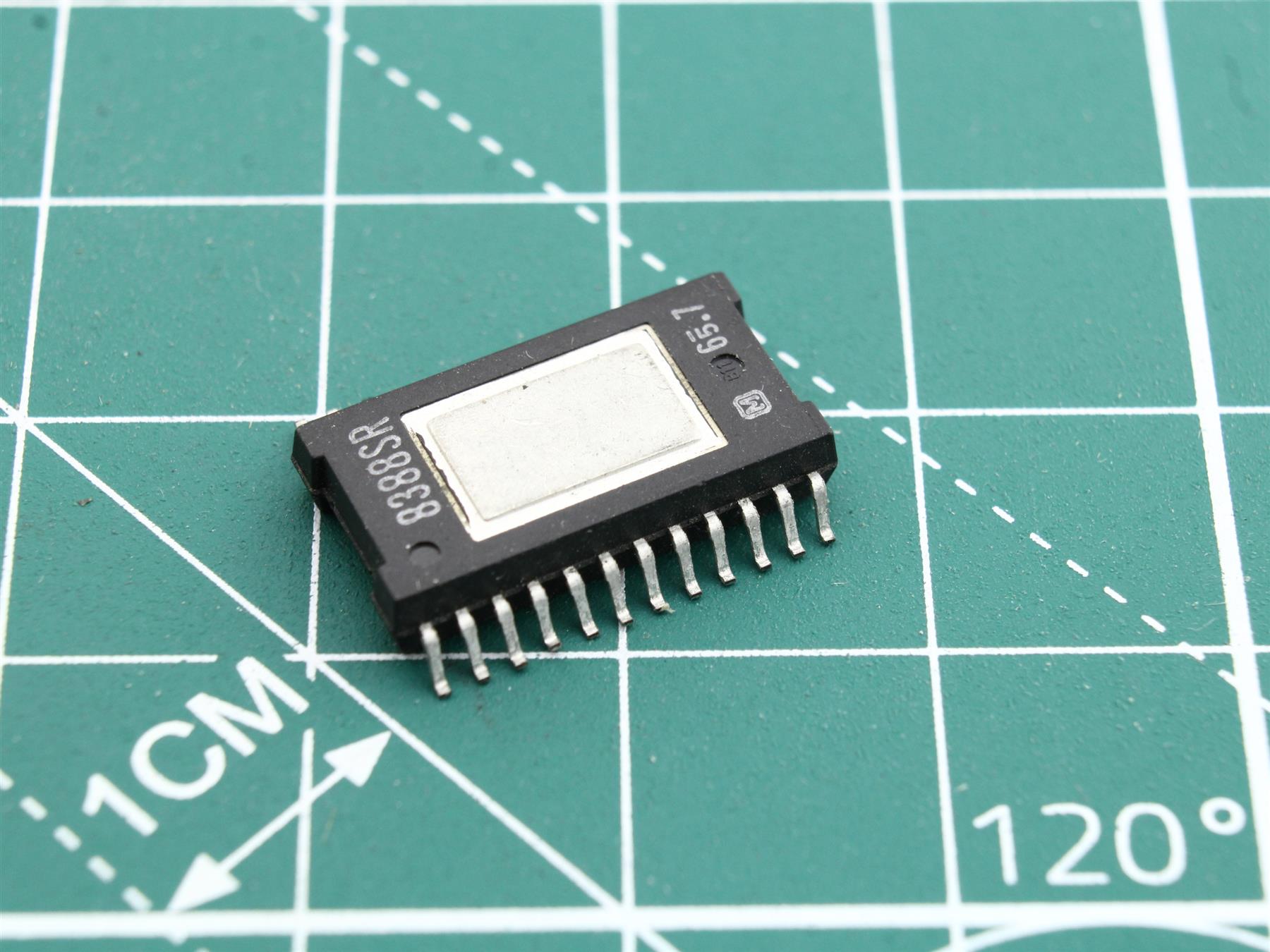 8388SR integrated circuit