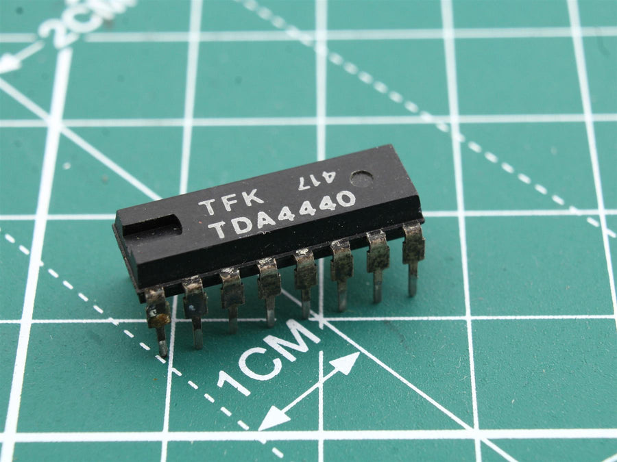 TDA440 Integrated Circuit (IC) - Used